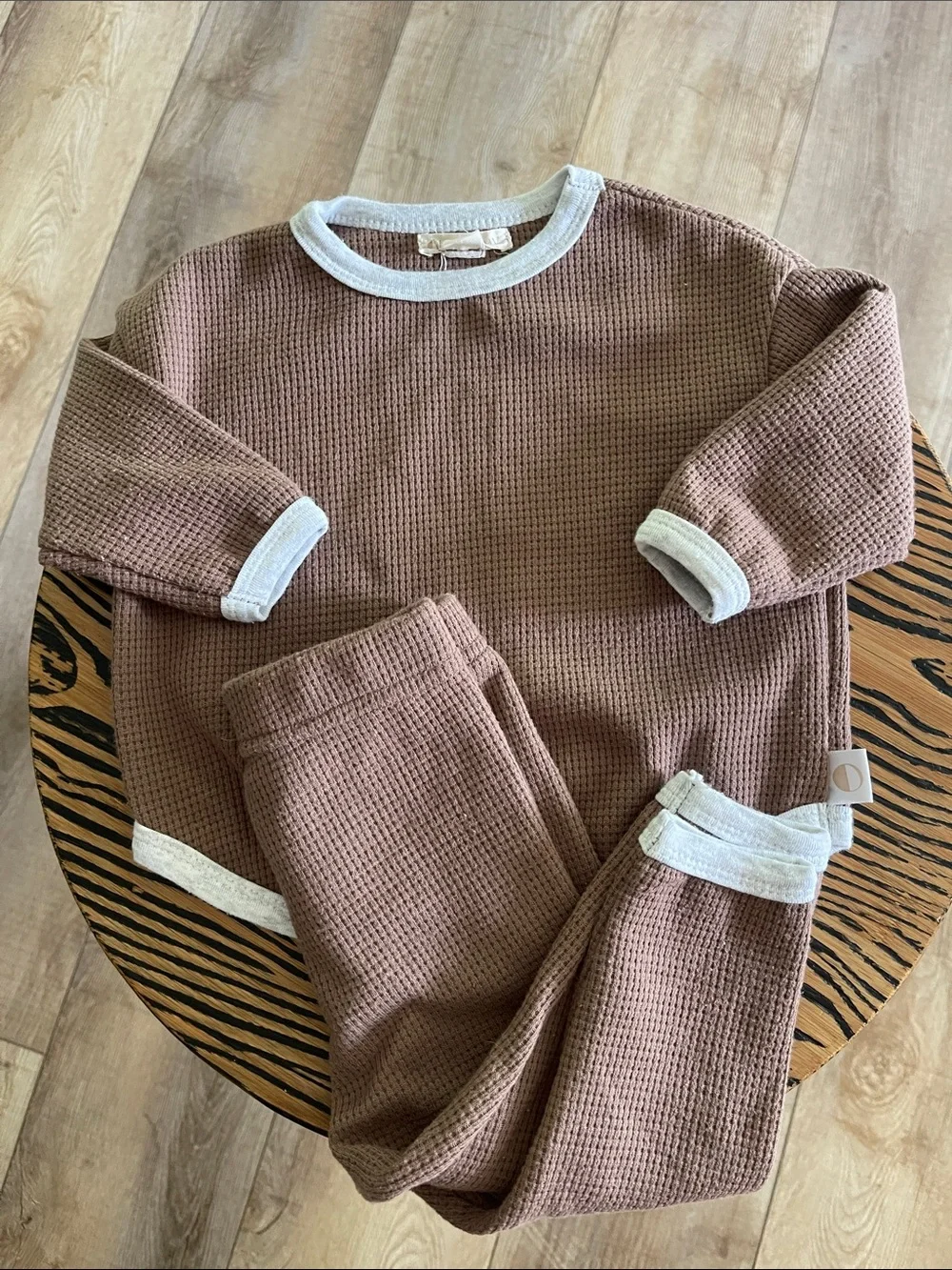 Ollie’s Day Waffle-Knit Set in Brown with Gray Trim